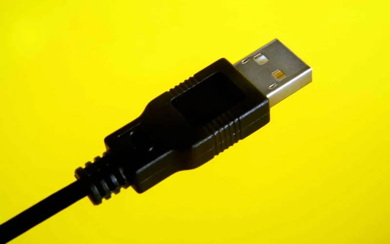 Apakah Menggunakan USB OTG Berbahaya? Ini Penjelasan Lengkapnya