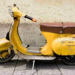 Takaran Oli Samping Vespa Beserta Rekomendasi Oli Samping yang Bagus