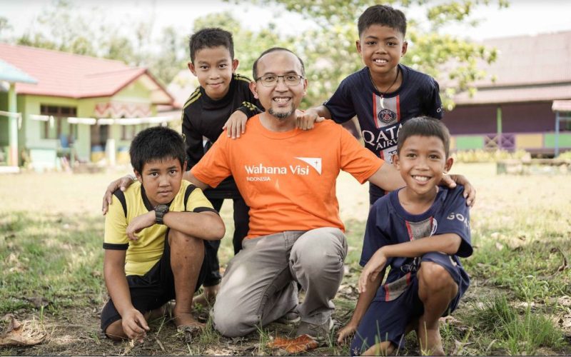 Hadiah untuk Anak Indonesia: Membawa Senyum Lewat Donasi Anak Bersama Wahana Visi Indonesia