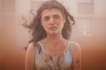 Review Alpha (2025) Film Body Horror Bikin Merinding, Layak Ditonton?