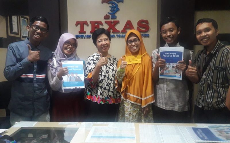 blogger bersama lkp texas jember